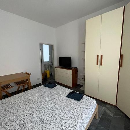 Bilocale Roggia Scagna 7 Apartment มิลาน ภายนอก รูปภาพ